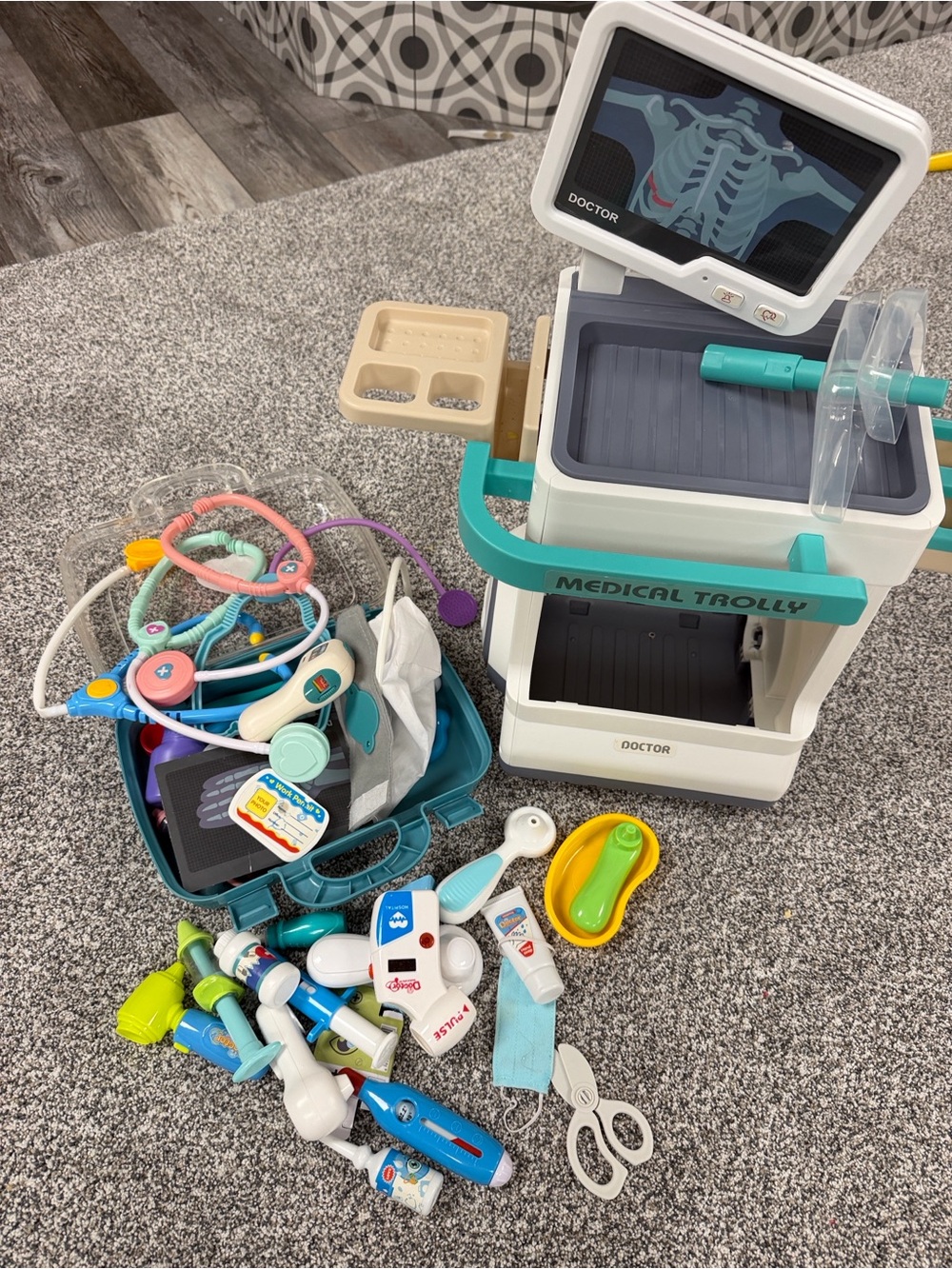 Kids toy set